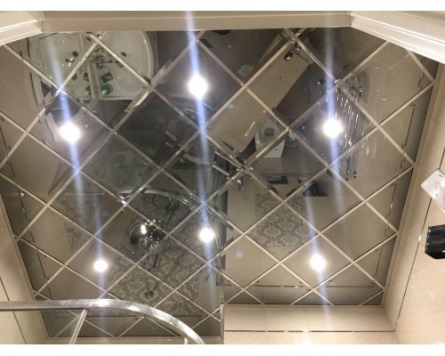 Купить Потолок из зеркал с Фацетом Серебро 300х300мм -